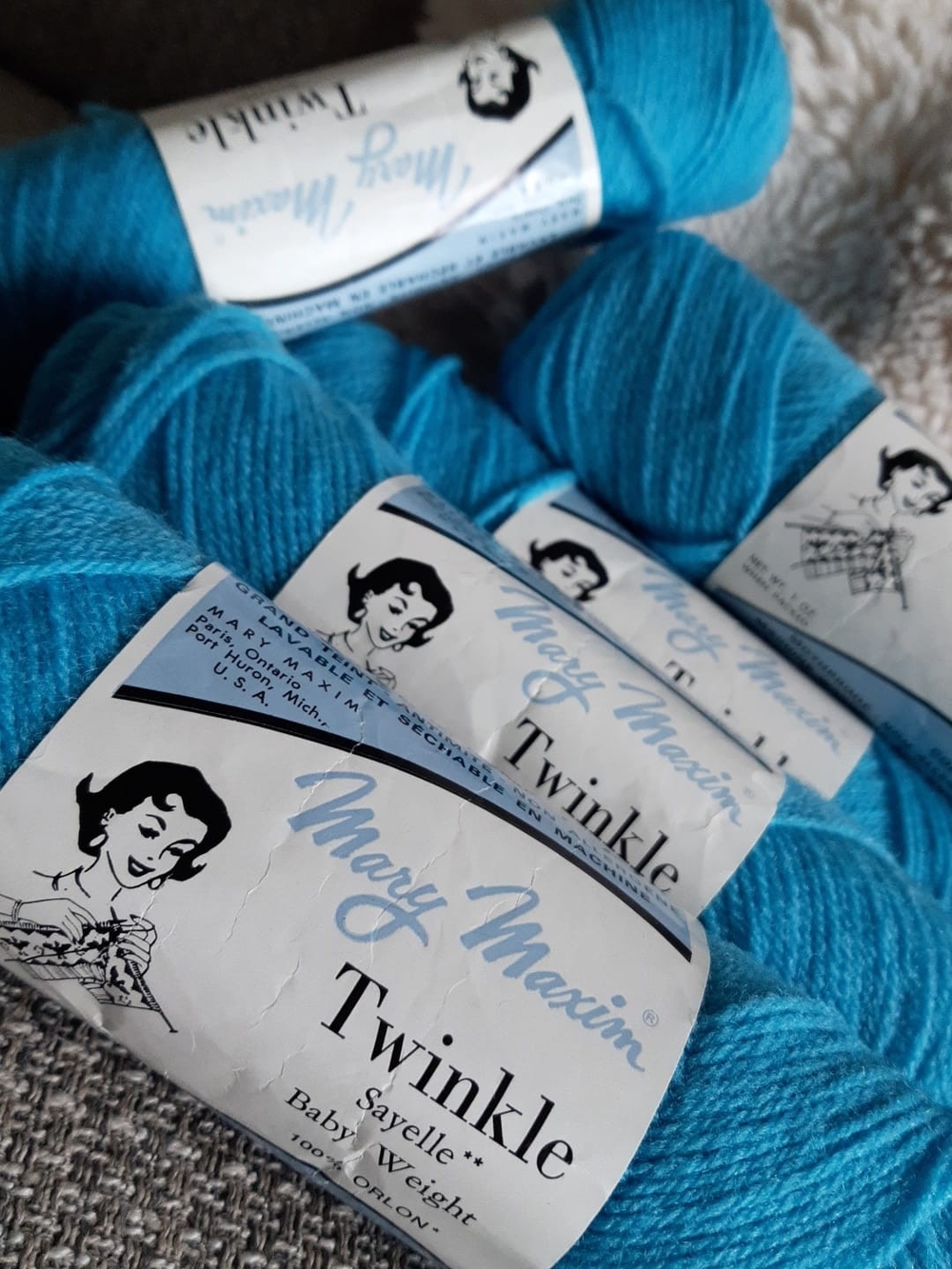 Mary Maxim Twinkle Sayelle Baby Weight Yarn - Bright Turquoise (Set of 5)